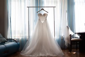 Nettoyage de robe de mariée à Plan-de-Cuques